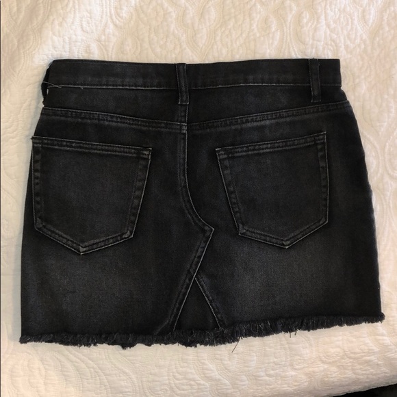 Forever 21 Skirt - Picture 2 of 3